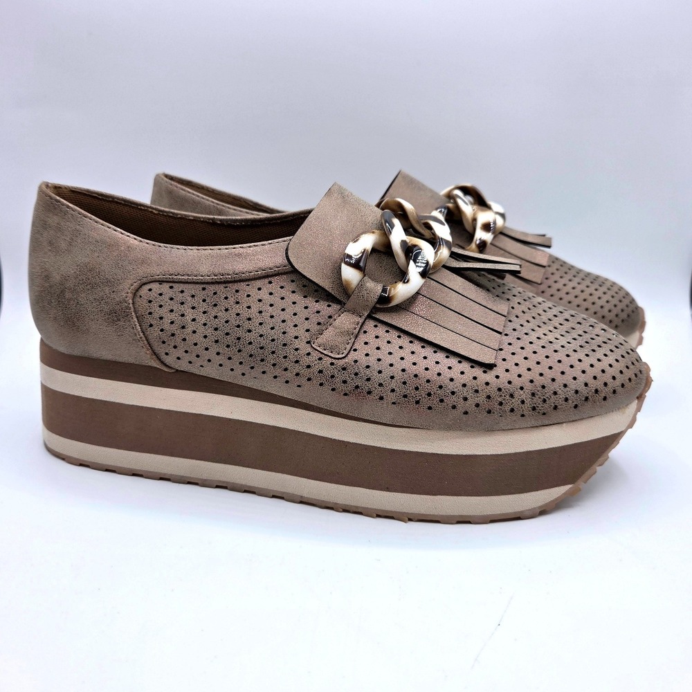 Pierre Dumas Womens Taupe Suede Perforated Kiltie Chain Platform Loafers Size